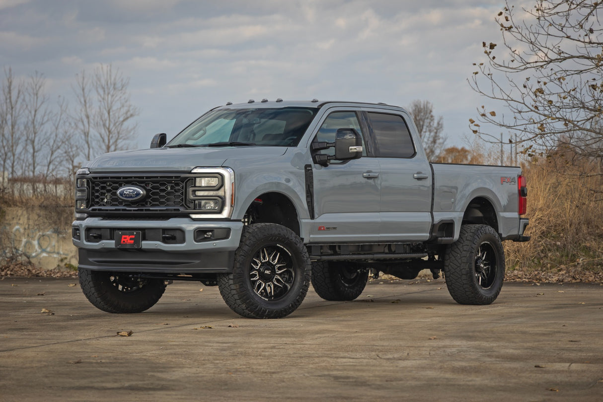 Rough Country 4.5 Inch Coilover Conversion Lift Kit Ford F-250/F-350 (2023-2026)