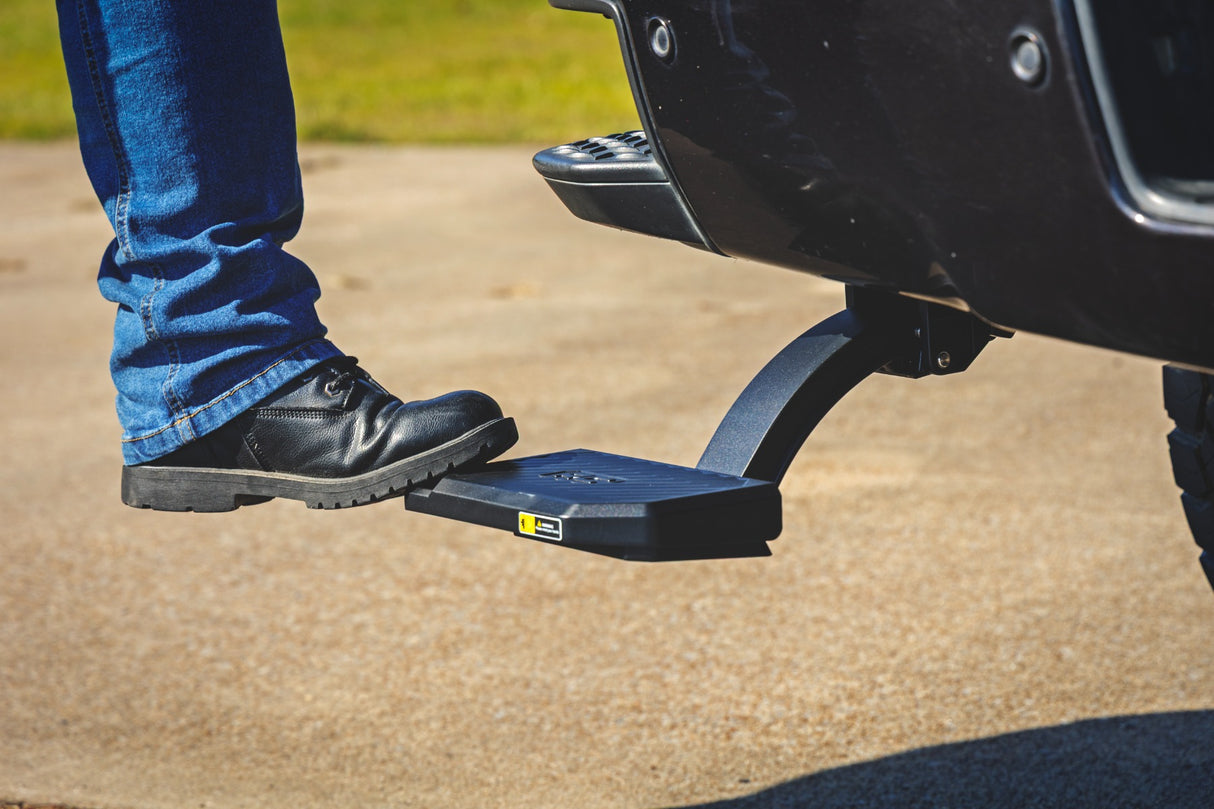 Rough Country Manual Bed Step for Chevy/GMC 2500HD/3500HD (15-19)