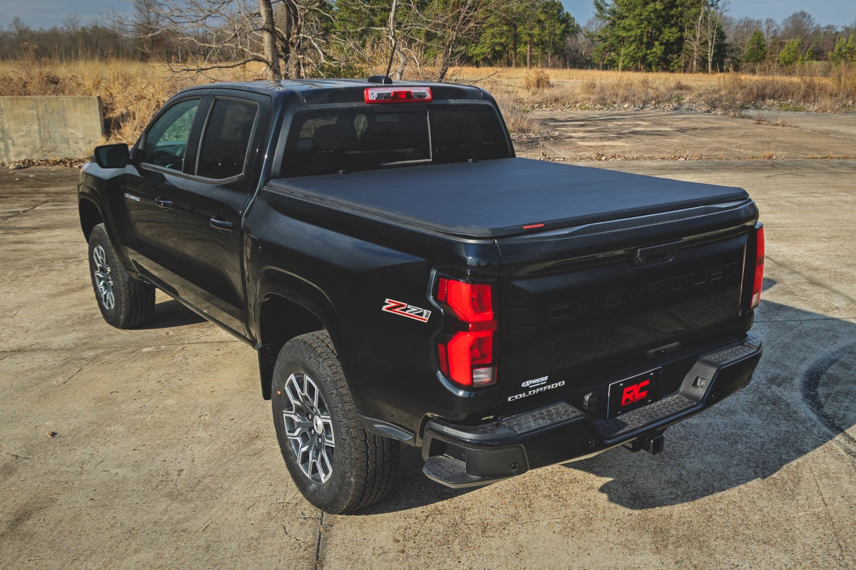 Rough Country Soft Tri-Fold Tonneau Cover 5ft Bed Chevy GMC