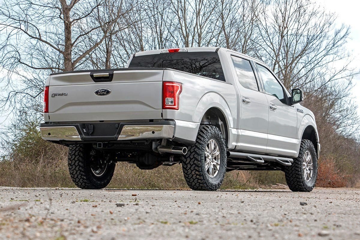 Rough Country 3 Inch Lift Kit Ford F-150 4WD 2014-2020 545-config
