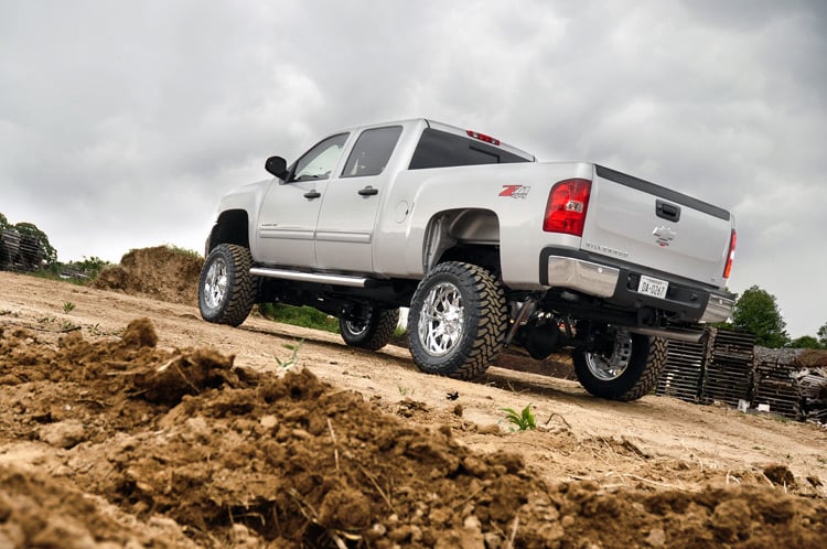 7.5 Inch Lift Kit | NTD | Vertex | Chevy/GMC 2500HD/3500HD (11-19)