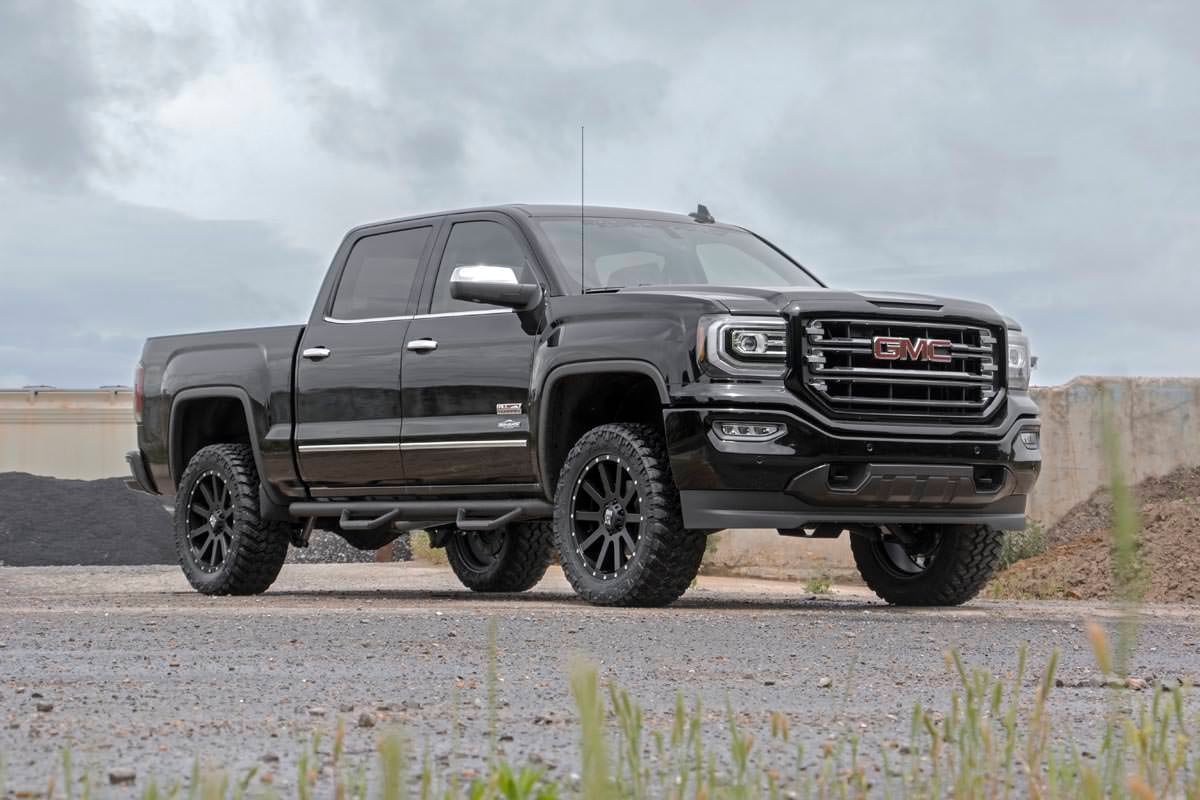 Rough Country 3.5 Inch Lift Kit Chevy/GMC 1500 4WD/AWD 2007-2016 19431A