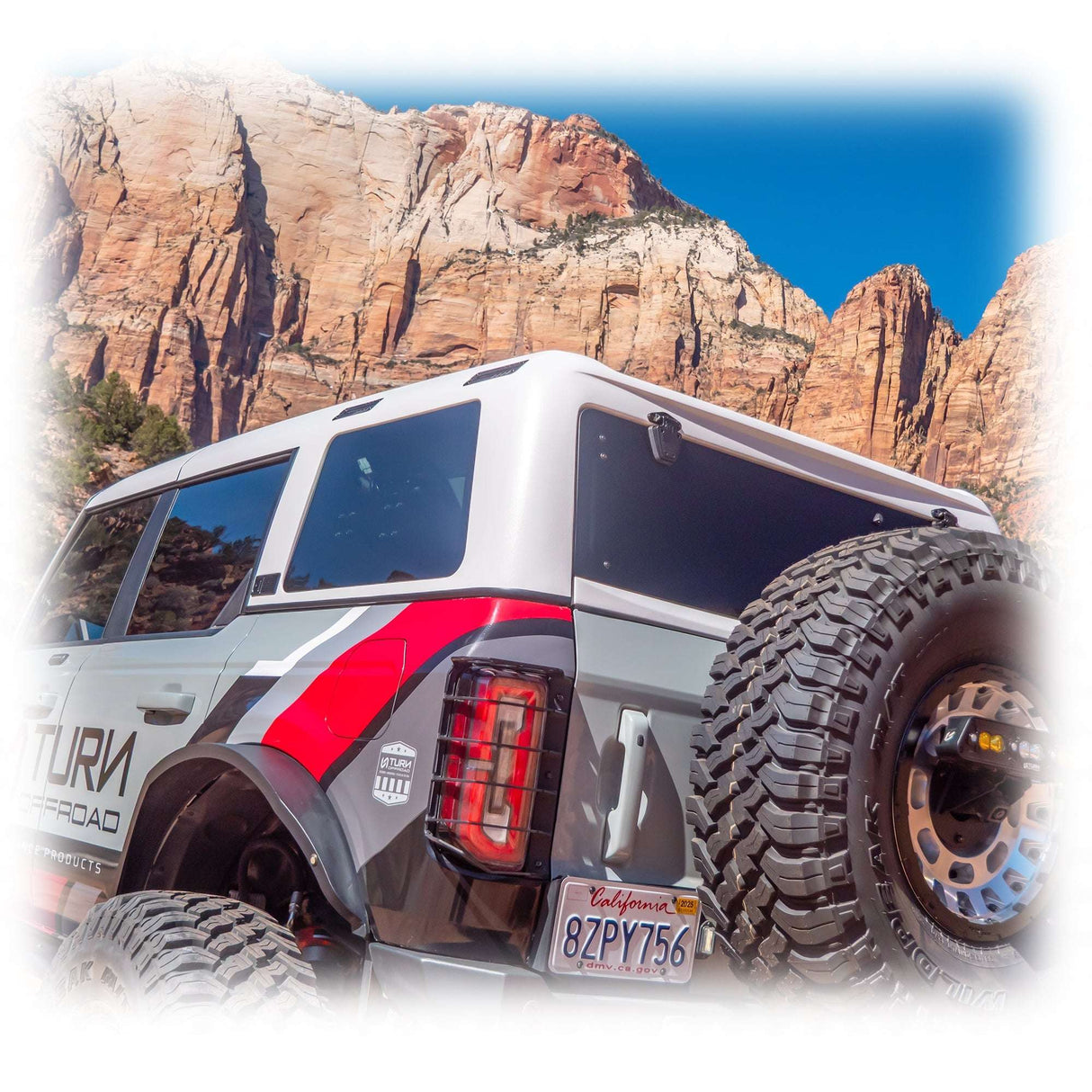 Hard Top for Ford Bronco 4-Door, White Gelcoat - 2021–2026 Ford Bronco 4-Door Turn Offroad