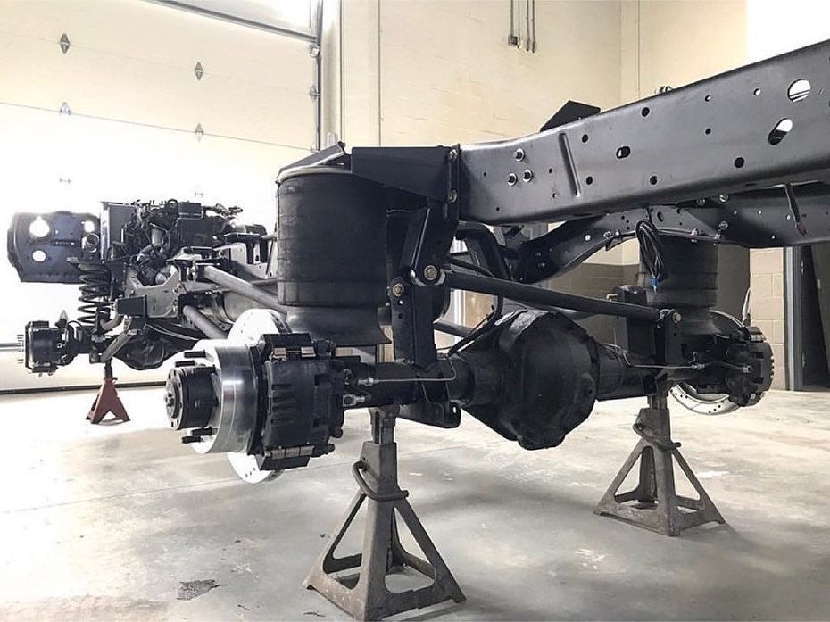 72-93 Rear Axle Swap Air kit ( 03-13 3rd gen axle) Standard Travel Far From Stock