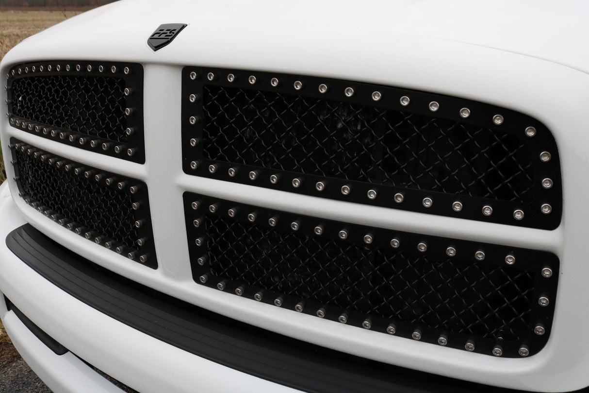 3rd Gen Early Ram FFS Grille Inserts 03-05 Far From Stock