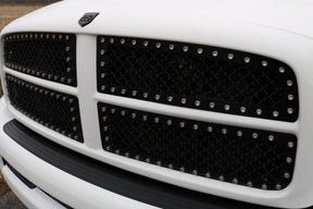 3rd Gen Early Ram FFS Grille Inserts 03-05 Far From Stock