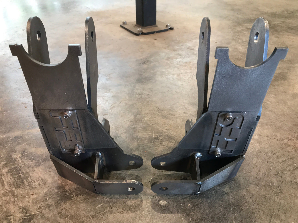Rear Axle Link Mount Set (1st Gen Ram 72-93 Dodge) Far From Stock