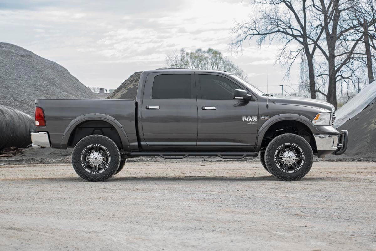 Rough Country 6 Inch Lift Kit Ram 1500 4WD 2012-2018 & Classic 332-config