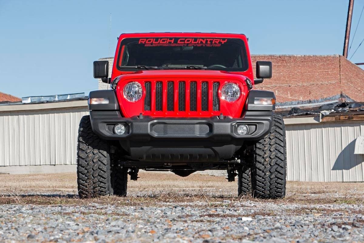 Rough Country 2.5 Inch Lift Kit Jeep Wrangler JL/Wrangler Unlimited (24-26)
