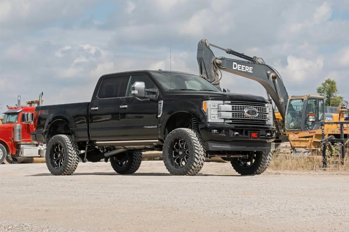 Rough Country 6 Inch Radius Arm Lift Kit Ford F-250/F-350 Super Duty 4WD 2017-2022 55630-config