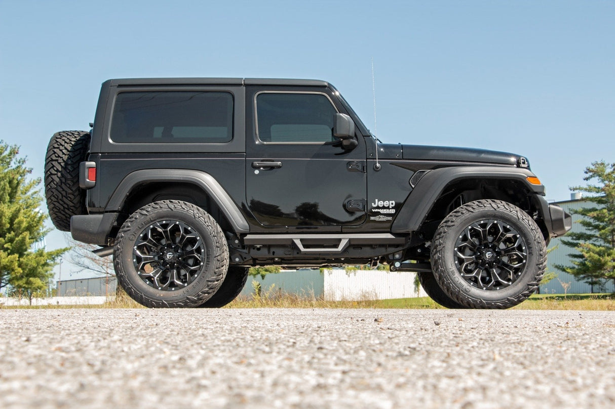 Rough Country 2.5 Inch Lift Kit Jeep Wrangler JL/Wrangler Unlimited (24-26)