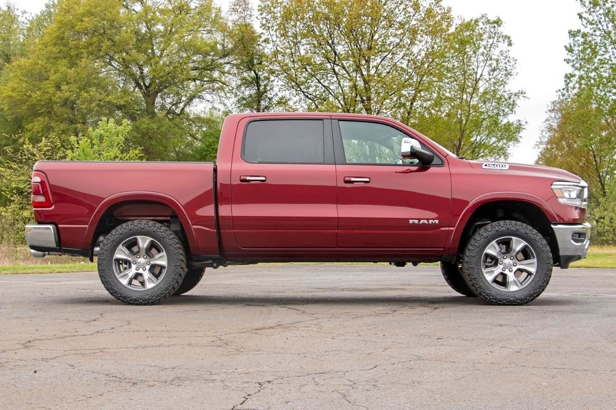 Rough Country 3.5 Inch Bolt-On Lift Kit Ram 1500 2WD/4WD 2019-2026 31430