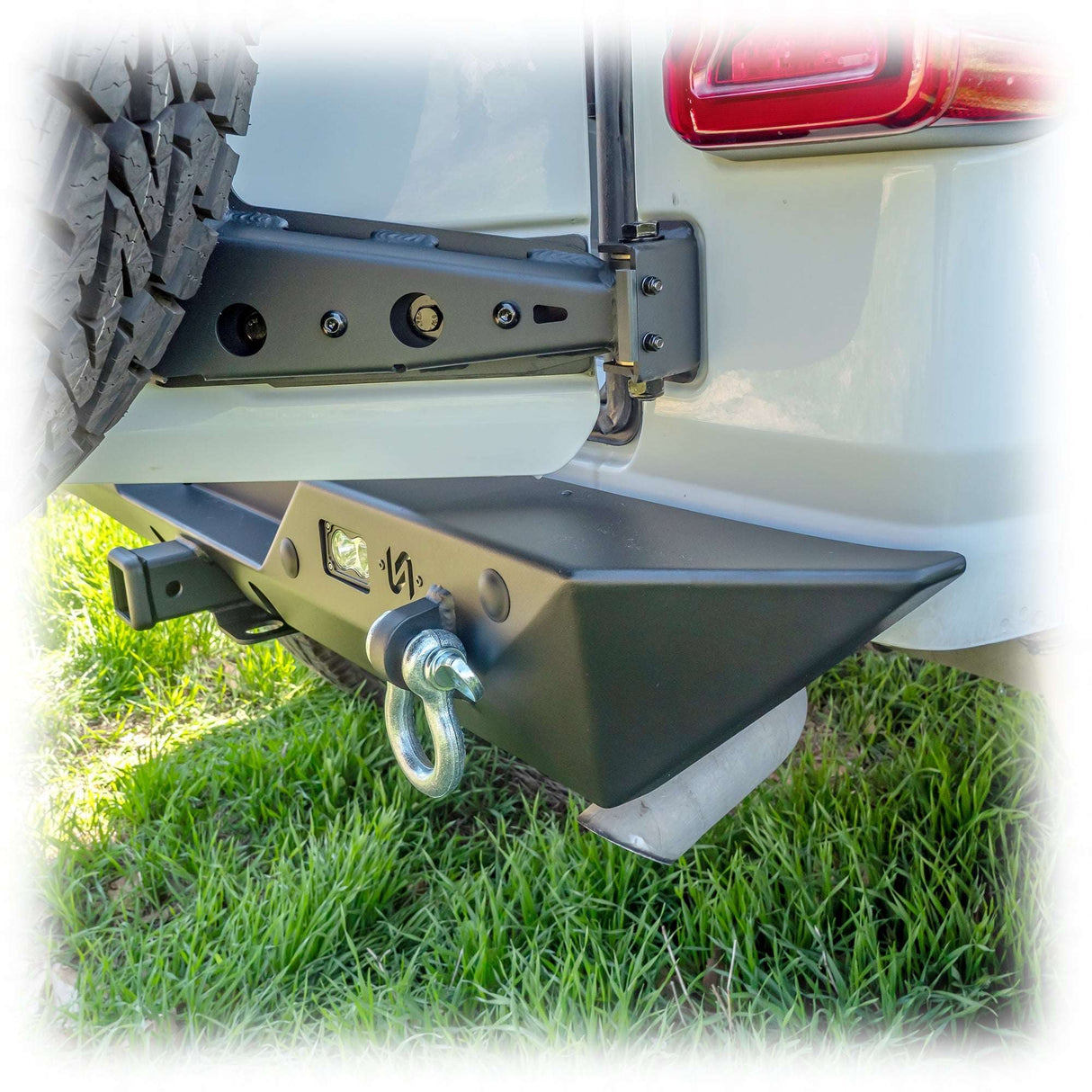 Jeep JL Tailgate Reinforcement Tire Carrier | 2018–2025 Turn Offroad