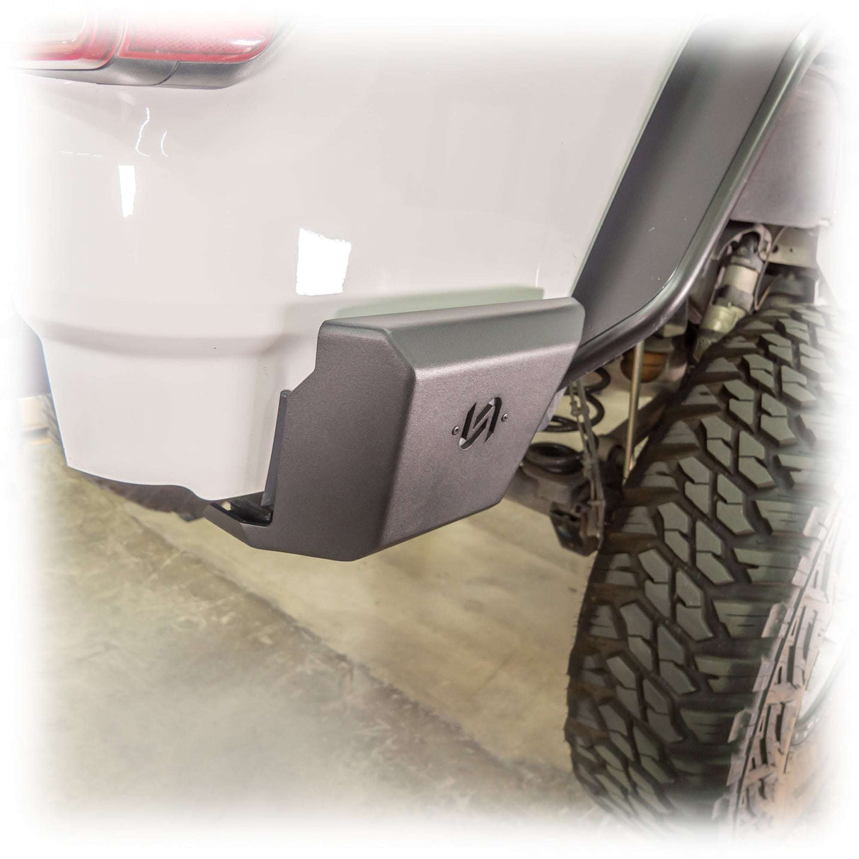Jeep JT Gladiator Corner Guards Turn Offroad