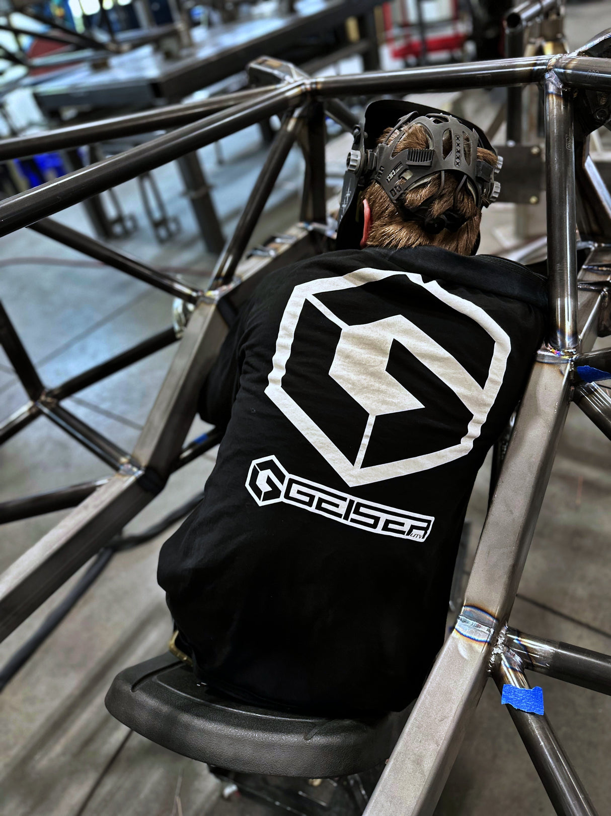 GEISER PERFORMANCE LONG SLEEVE SHIRT