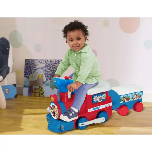 Magical Minnie Mouse Train Set with Tracks and Caboose - Powered by 6-Volt Battery
