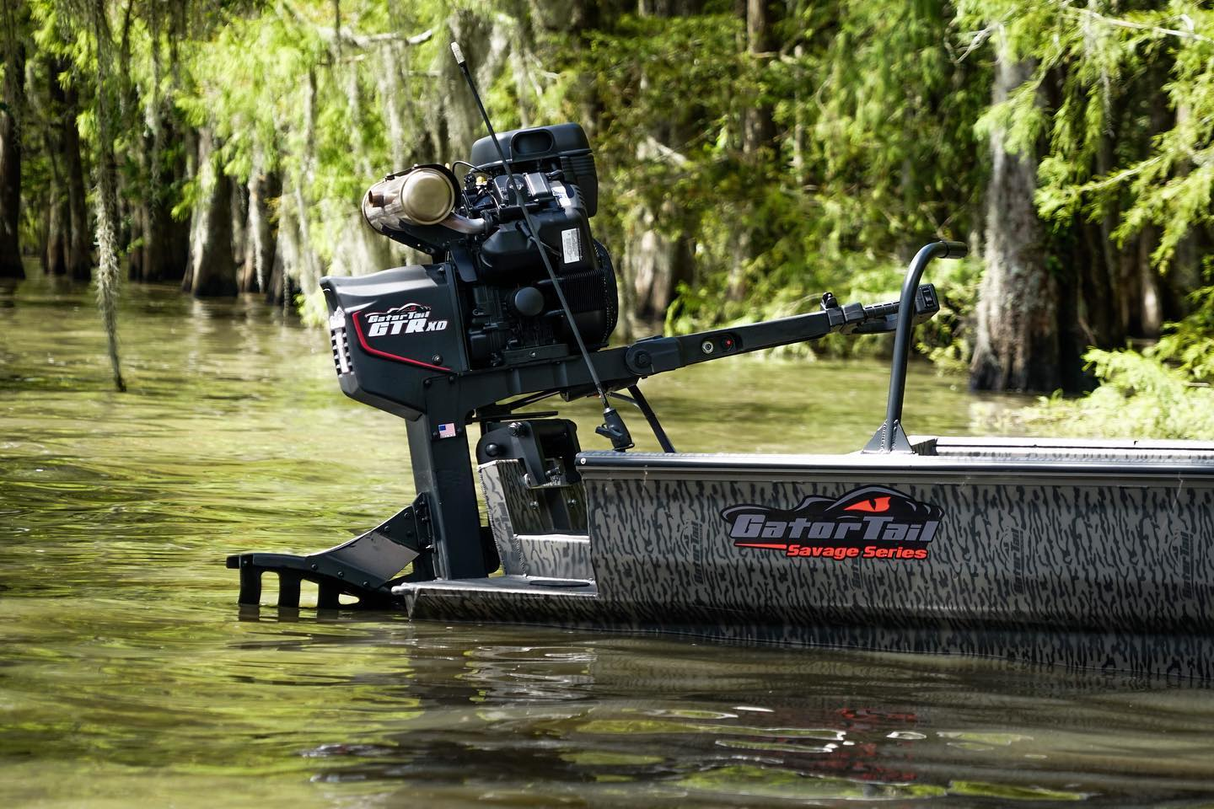 Max It Out LED Anchor Light Gatortail