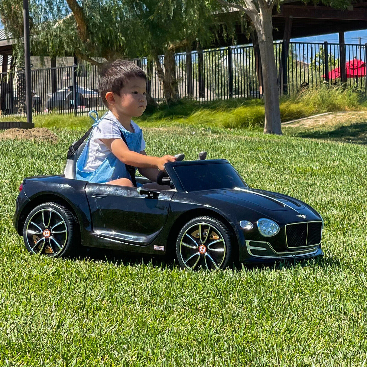 NEW Licensed Bentley Style Kids Electric Ride On Car with Remote Control - Perfect Gift for Kids!