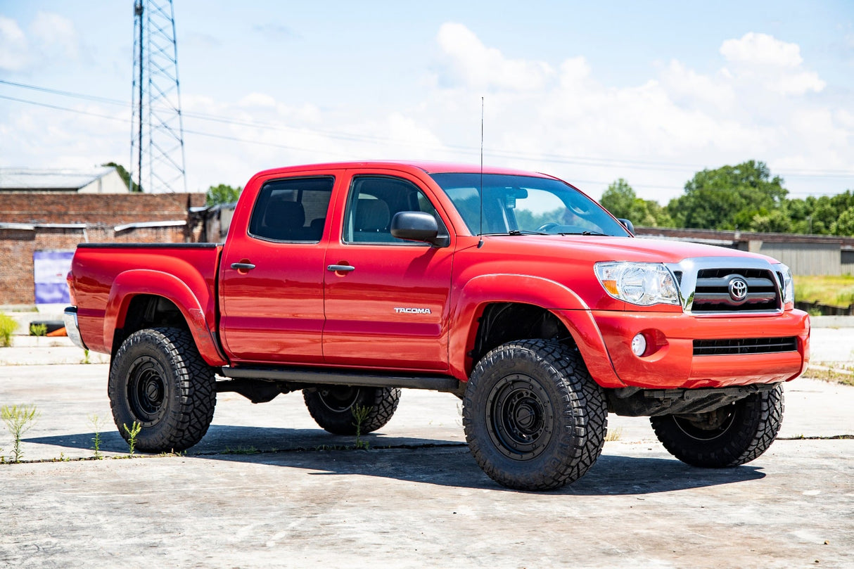 Rough Country 3.5 Inch Lift Kit Toyota Tacoma 2WD/4WD 2005-2023 74231