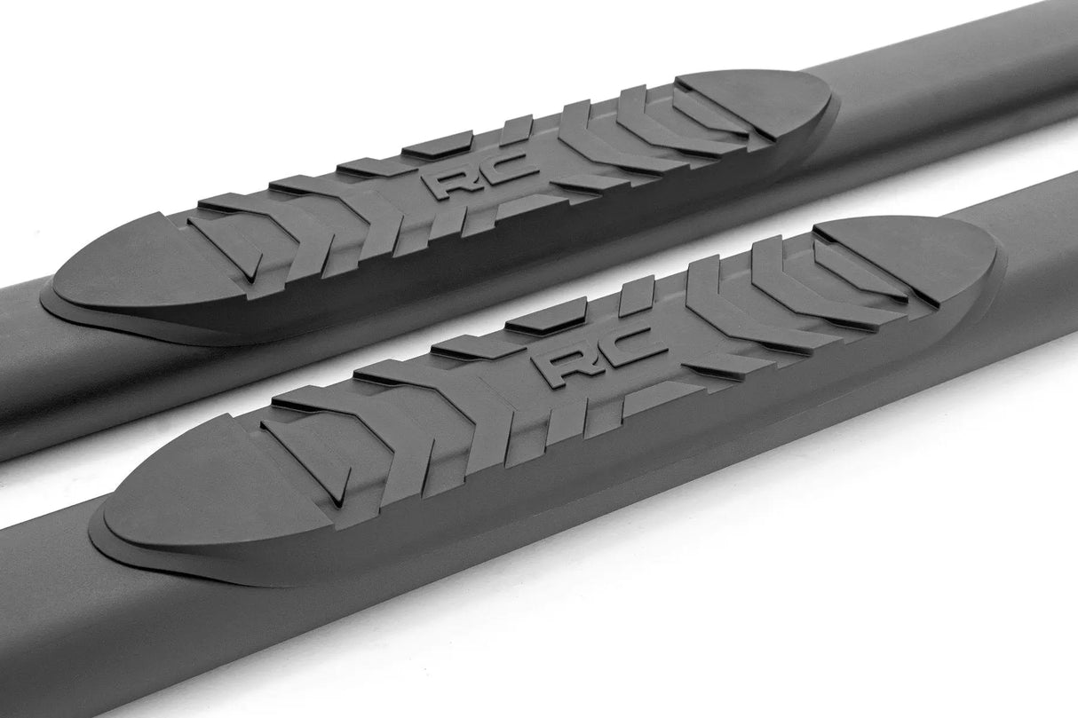 Rough Country Oval Nerf Steps Double Cab Toyota Tacoma 2WD/4WD 2024-2026 21017