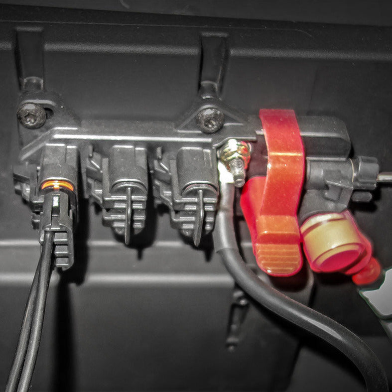 Polaris Accessory Pulse Bar Plug GGLighting