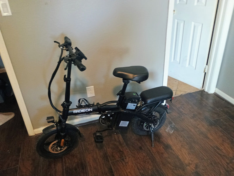 Kids Electric Ride-On Vehicle with Safety Features