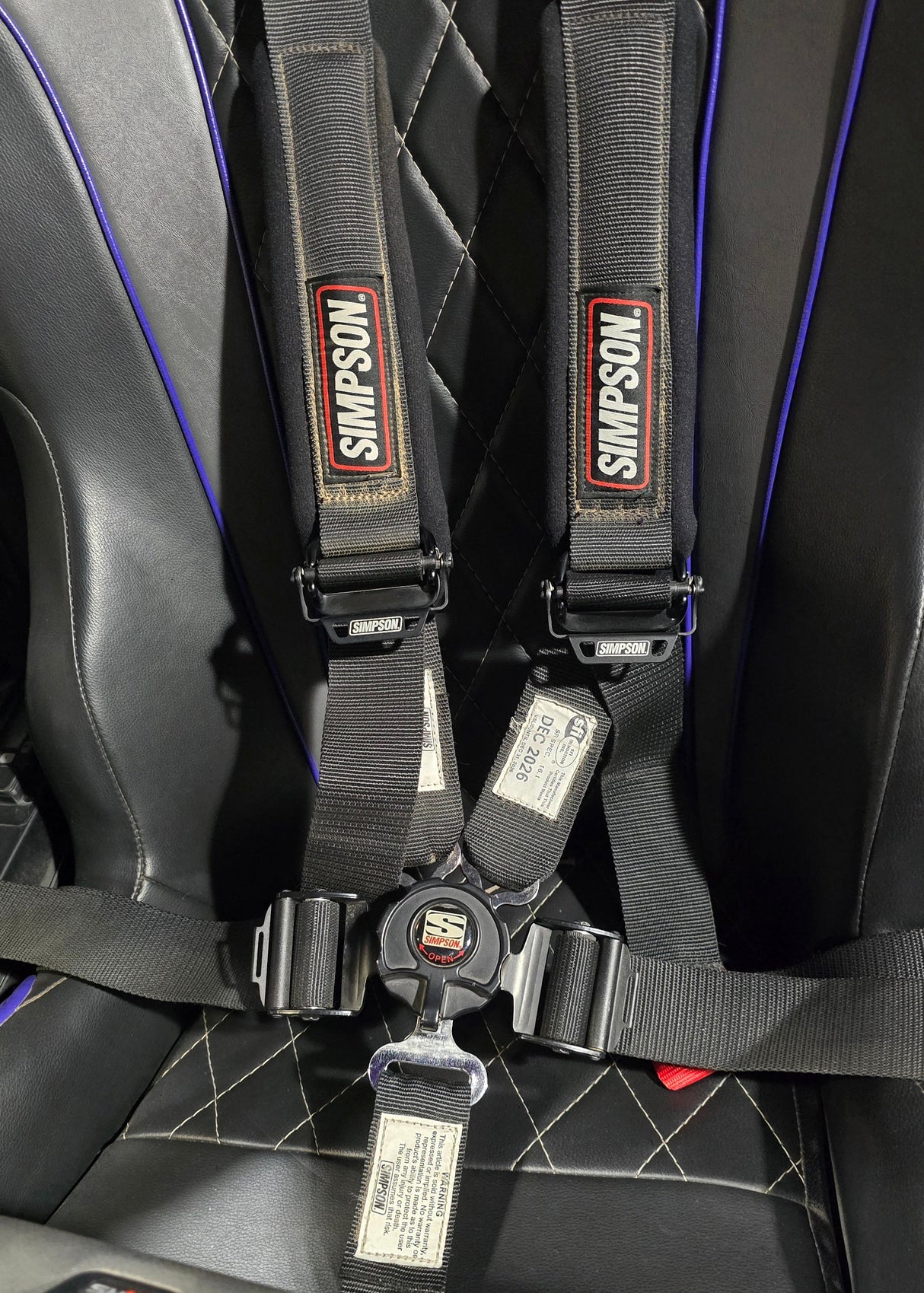 Simpson Racing 16.1 CAMFX 5-Point Camlock Harness with Pads