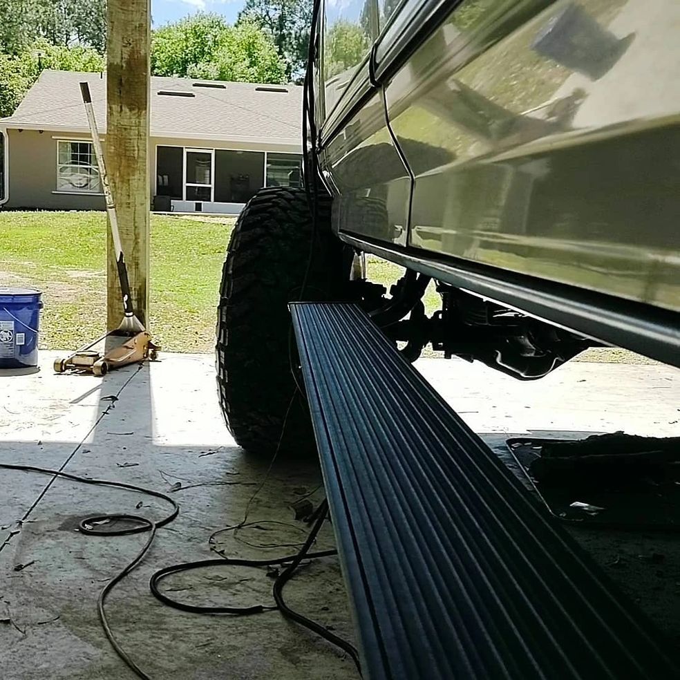 Overbudget OBS AMP Step Install Kit - 1986–1997 F-Series & Bronco Overbudget OBS