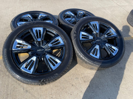 22" Chevy Tahoe RST Premier OEM black wheels rims 14046 96951 Silverado Suburban Texas Truck Tire