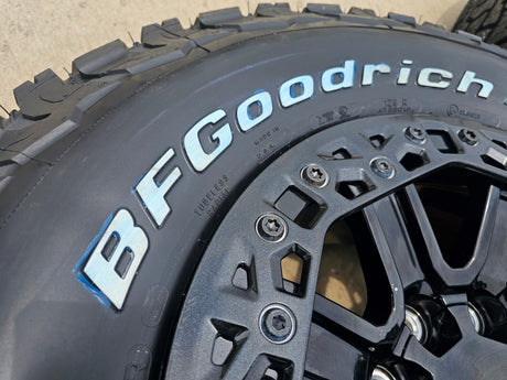 18" Hummer beadlock EV HEV 2500 OEM wheels rims 2023 2024 2025 2026 NEW BFG 35" Texas Truck Tire