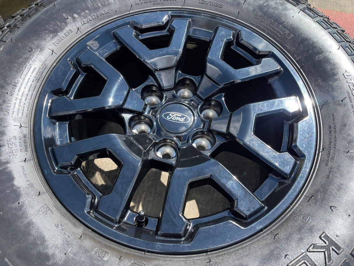 17" Ford F-150 Raptor Bronco OEM rims wheels 10461 tires KENDA 33" Texas Truck Tire