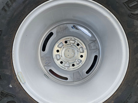 17" Ford Bronco HERITAGE Limited Edition wheels rims white 2025 2026 NEW Texas Truck Tire