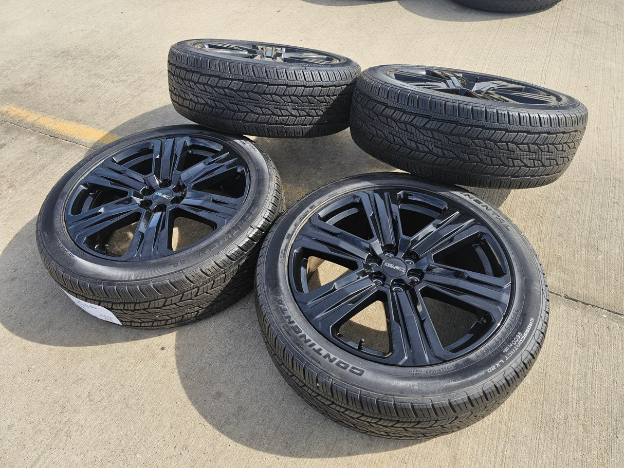 22" GMC Acadia OEM wheels rims Blazer Traverse Buick Enclave XT6 2025 2026 NEW Texas Truck Tire