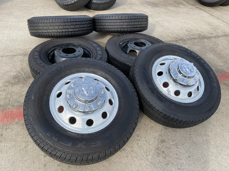 17" Dodge Ram 3500 Dually Laramie 8x200 wheels rims 2701 2702 OEM NEXEN Texas Truck Tire
