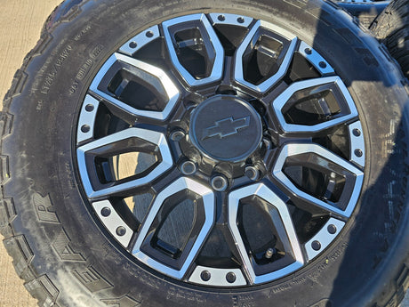 20" Chevy Silverado High Country 2500 3500 OEM Black wheels rims 2023 2024 2025 Texas Truck Tire