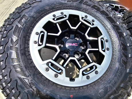 17" GMC Sierra Chevy Silverado OEM Beadlock wheels rims Canyon FALKEN A/T3 NEW Texas Truck Tire