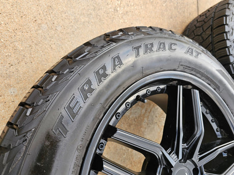 20" 20x9 NICHE Methos M194 Jeep Wrangler wheels rims 5x114.3 5x4.5 Texas Truck Tire