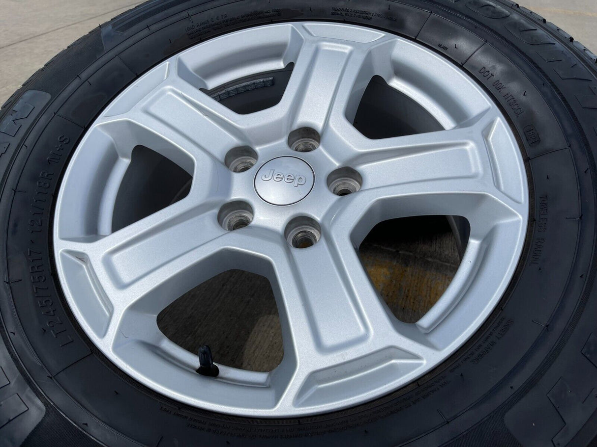 17" Jeep Wrangler Gladiator SPARE OEM 9216 wheel rim 2020 2021 2022 2023 2024 Texas Truck Tire