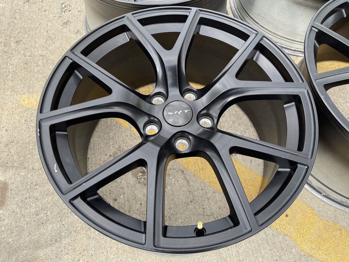 20" 20x10 Jeep Grand Cherokee SRT Trackhawk SRT8 OEM 9173 black wheels rims Texas Truck Tire