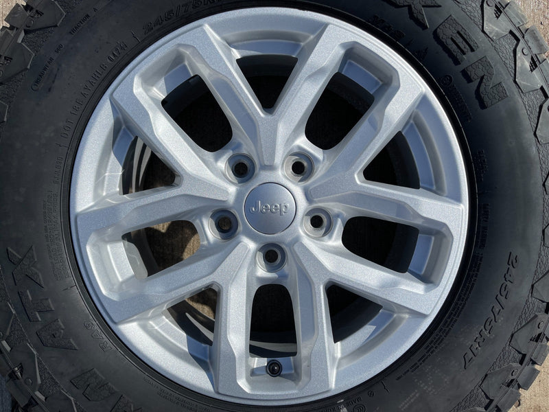 17" Jeep Gladiator RUBICON OEM wheel rim 9301 95329 Wrangler spare NEXEN NEW Texas Truck Tire