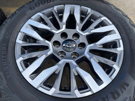 20" Chevy Silverado Z71 GMC Sierra Canyon Colorado OEM wheels rims 2025 2026 Texas Truck Tire