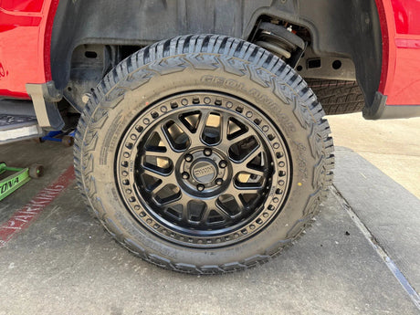 20x9 20" KMC KM549 Ford Expedition F-150 6x135 wheels rims tires 33" NEW Texas Truck Tire