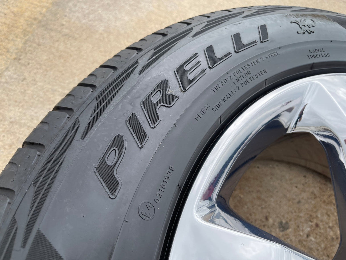 20" Ford F-150 OEM rim wheel CHROME 10347 Expedition spare PIRELLI A/T NICE Texas Truck Tire