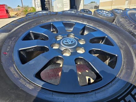 18" Toyota Land Cruiser OEM wheels rims 95952 Tundra Sequoia 2024 2025 2026 NEW Texas Truck Tire