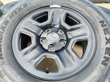 17" Jeep Gladiator OEM wheels rims Steel 9220 9240 Wrangler 2025 2026 NEW Texas Truck Tire