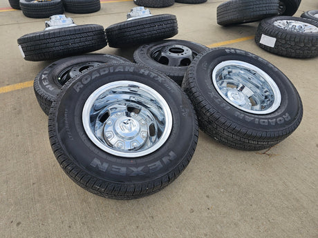 17" Dodge Ram 3500 Dually Laramie 8x200 wheels rims 2703 2704 OEM 2024 2025 Texas Truck Tire