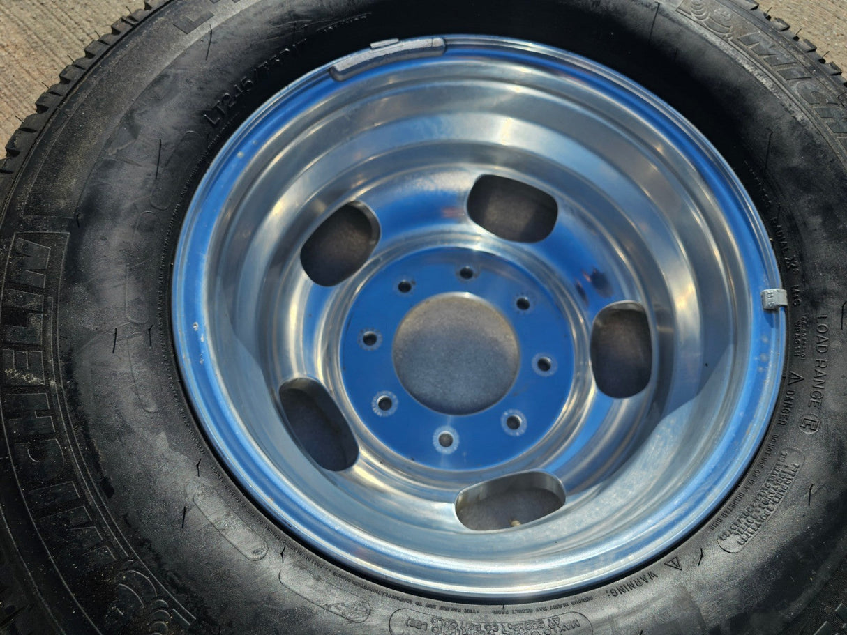 17" Ford F-350 Dually OEM rim wheel 10478 tire MICHELIN NEW Texas Truck Tire