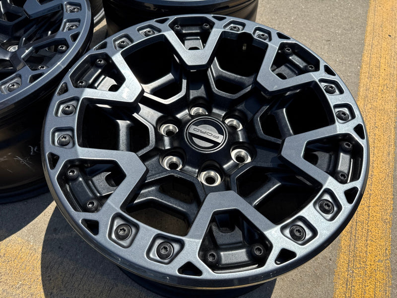 17" Ford F-150 Raptor R OEM BEADLOCK rims wheels 2024 2025 2026 2027 NEW Texas Truck Tire