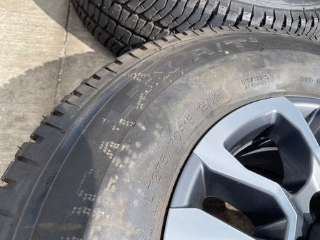 18" GMC Sierra AT4X Chevy Silverado 2500 3500 OEM 5949 wheels rims MICHELIN NEW Texas Truck Tire