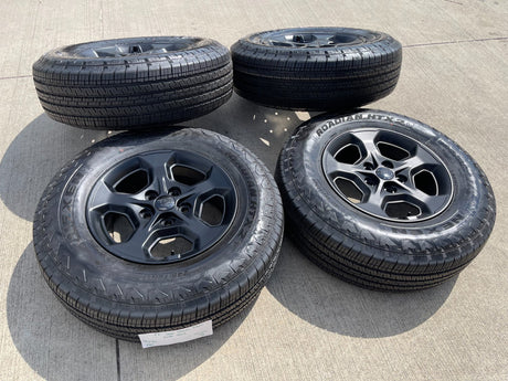 17" Jeep Wrangler Gladiator RUBICON OEM 9236 wheels rims tires NEXEN DISCOUNTED Texas Truck Tire